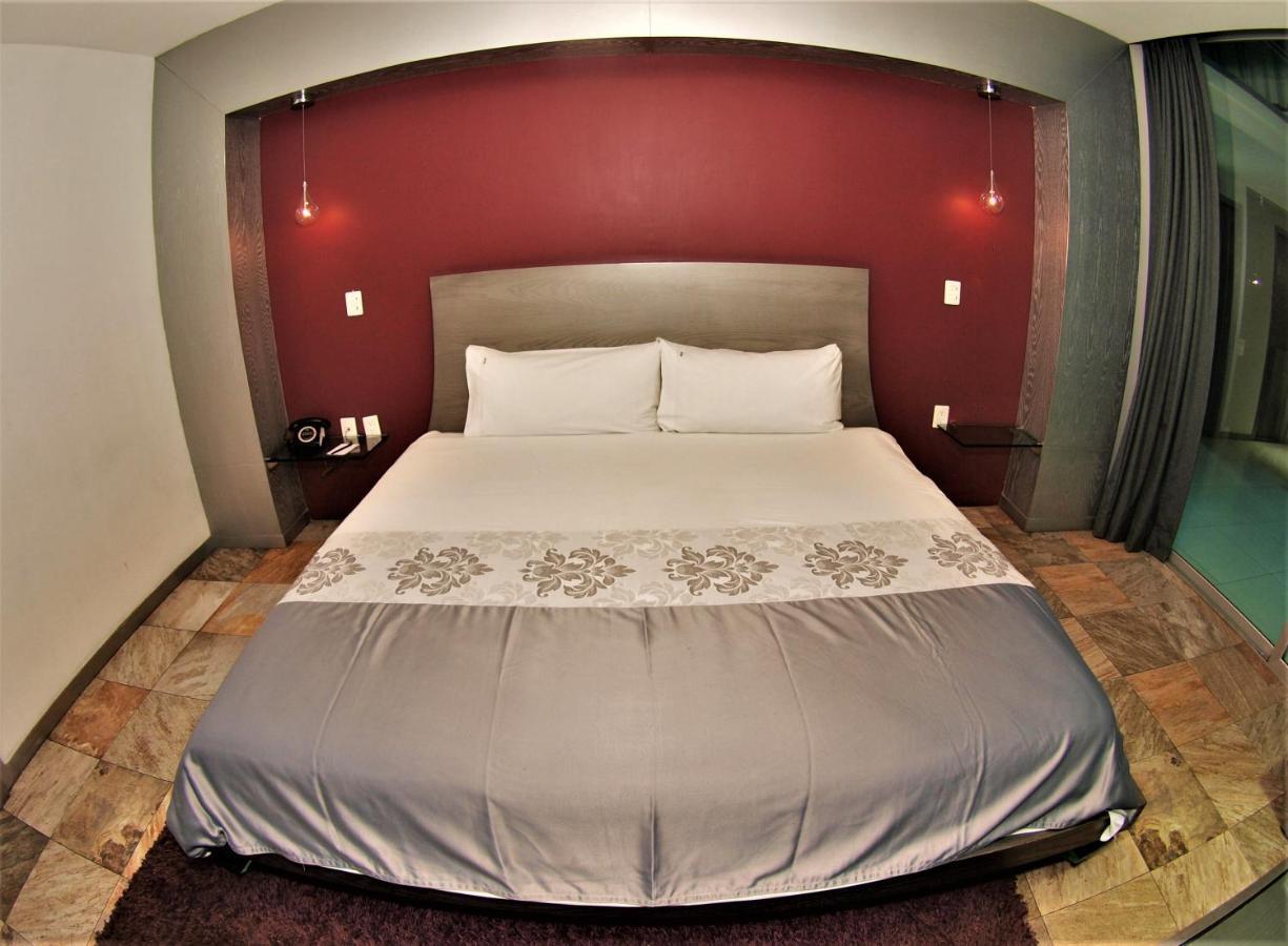 Hotel Vista Hermosa Гвадалахара Экстерьер фото